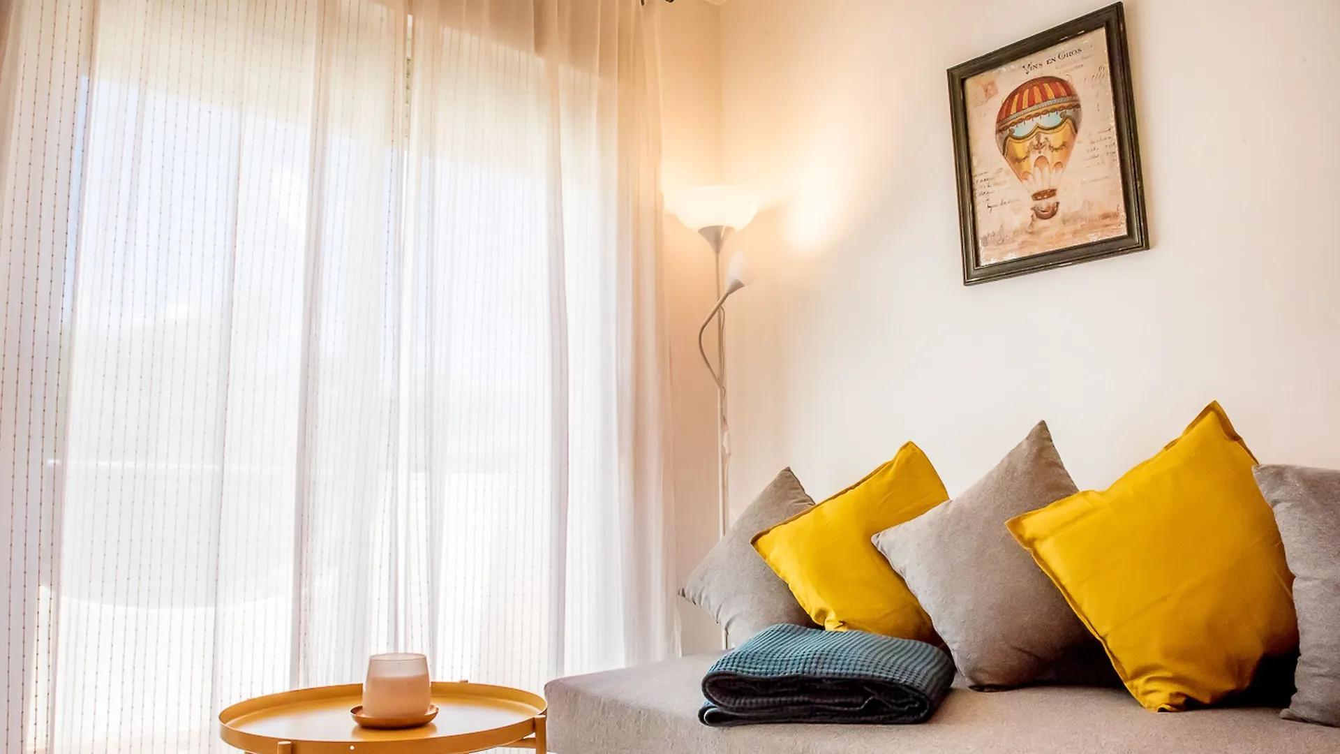 Oleholidays Casa Adosada Cervantes Marbella Apartment